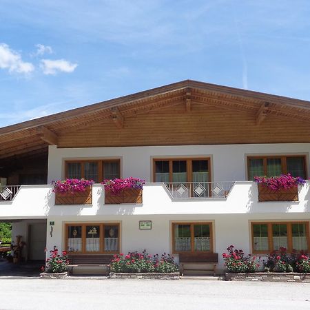 Haus Enzian Hotel Thiersee Exterior foto
